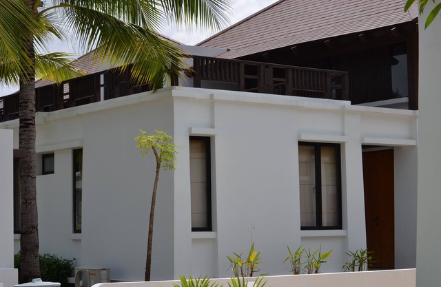 Luxury 3BR Home at Beachfront Property