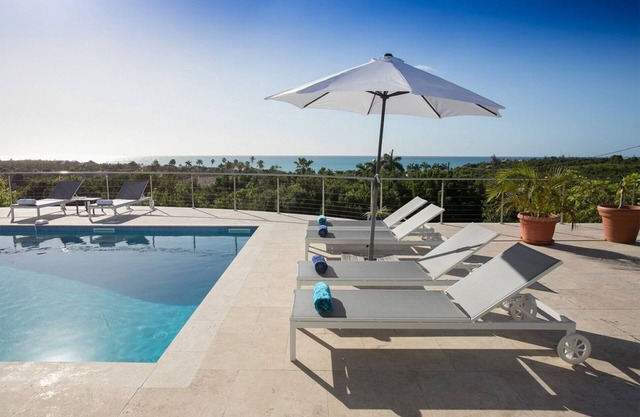 Luxury 4 Bedroom Villa in Terres Basses St Martin - Oceane