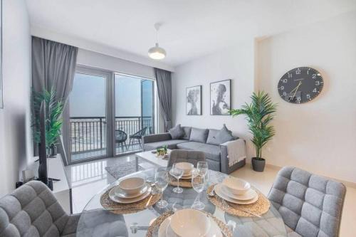 Luxury 42-Floor 1BR flat in Harbour Views