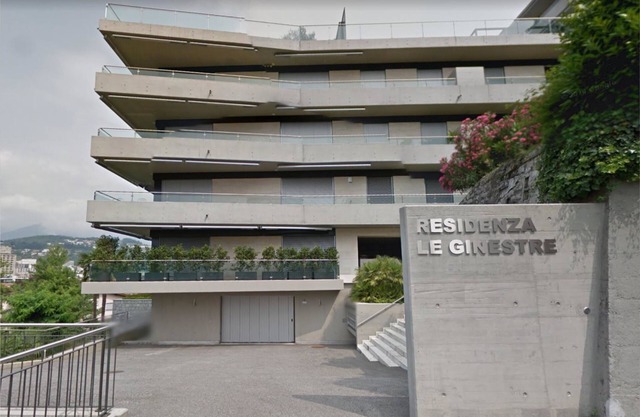 Luxury Apartments, near the lake, 3 bedrooms, 3 bath, parking