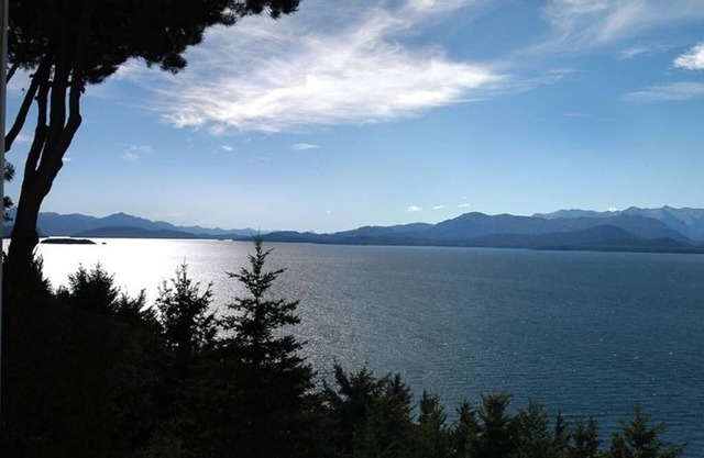 LUXURY 2BEDROOM w/GREAT VIEW (AT1)