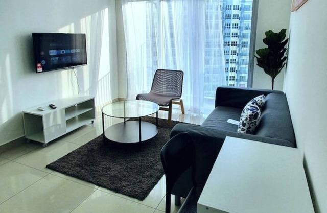 Luxury condo (6) with AC & pool view @ Bangi