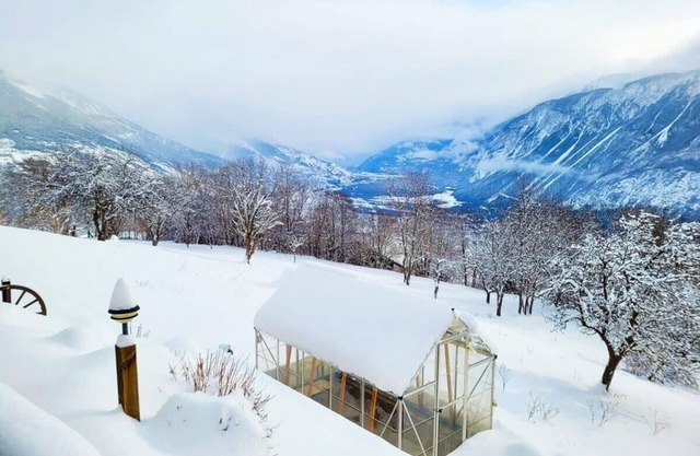 Luxury Eco Chalet w/Alpine Views in Crans-Montana