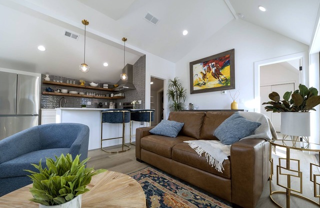 Luxury Escape near Red Rocks, Dwtn & Mtns!