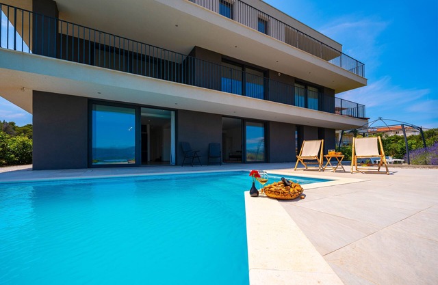 Luxury Hidden Oasis - Greca with Chefs lunch seven or more nights