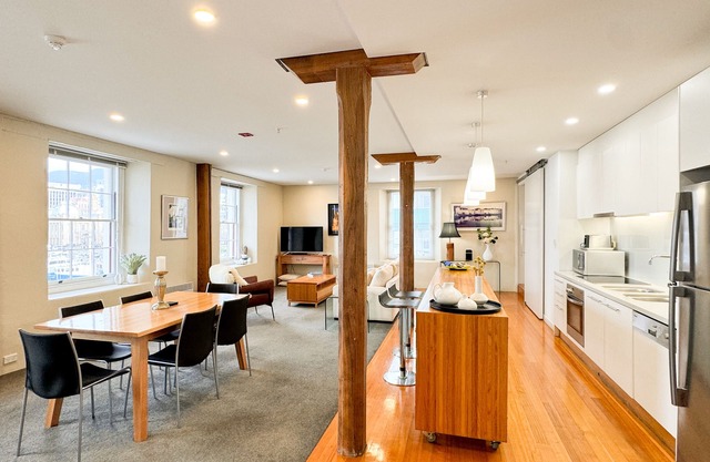 Luxury Hobart Waterfront Apartment