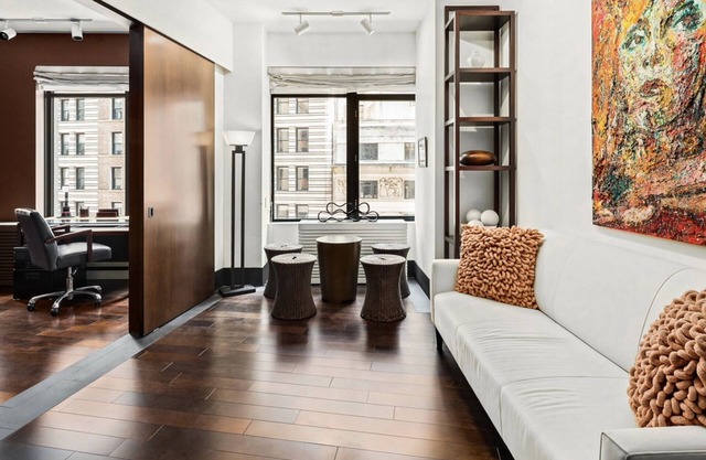 Luxury home by the NYSE and Freedom Tower