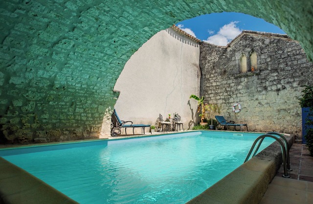 Luxury house with sublime views and pool