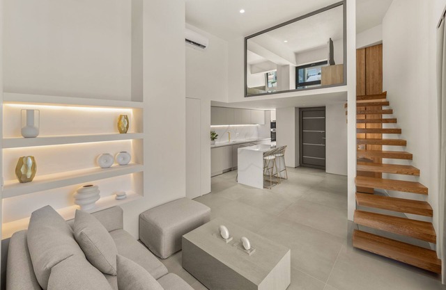 Luxury in Simplicity ~ Nature's Touch ~ Mezzanine