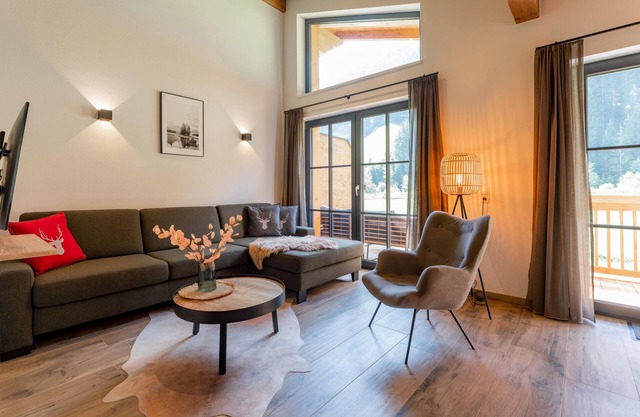 Luxury lodge with a private sauna near Flachau