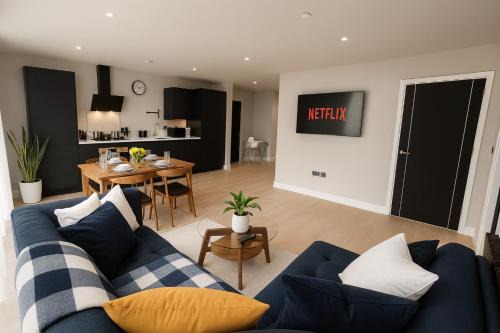Luxury NEC and Birmingham Airport Apartment