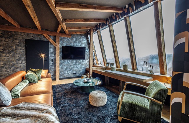 Luxury penthouse above the fish market