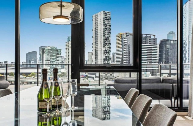 Luxury Penthouse with Bay and City Views