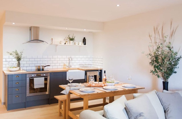 Luxury self- catering Gites overlooking the Cognac valley