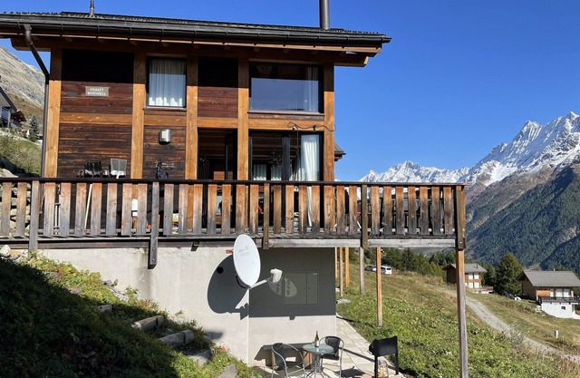 Luxury South facing Modern Chalet Our clients have said a “true hidden gem”