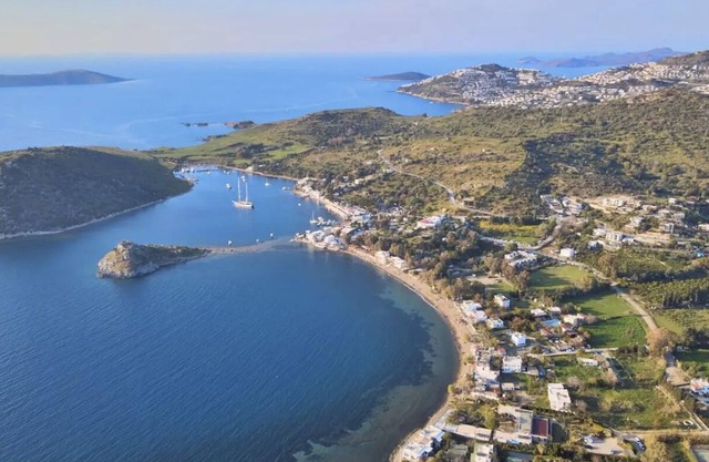 LUXURY TINY HOUSE 50 METERS TO SEA & GARDEN-BAR-RESTAURANT