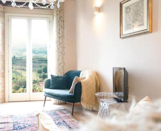 Luxury Townhouse View of Tuscany