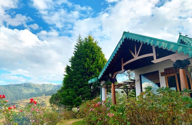 Luxury Villa in Quaint Village