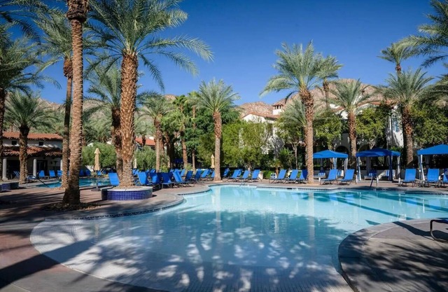 Luxury Villa Palmera -12 Pools/11 Hot Tubs/Patio