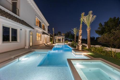 Luxury Villa with Pool, Cinema & Spa - Jumeirah Golf