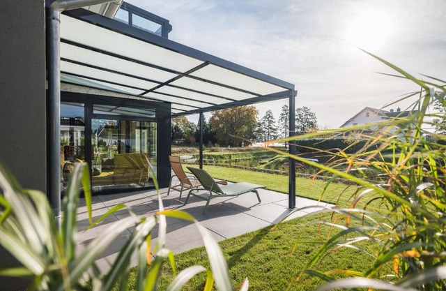 Luxus FeWo 122 m² direkt am Wasser mit Boot