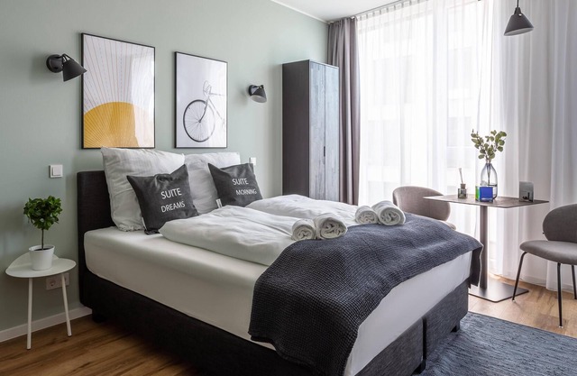 Mönchengladbach Fliethstr | Suite S