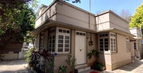 Madhav Bhavan Guest house