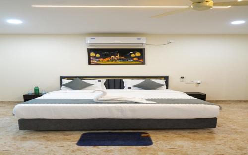 Madhura Luxury Rooms