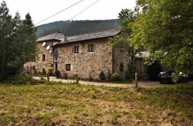 Madreselva Rural House for 9 people