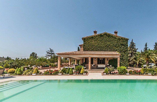 MAGNIFICENT VILLA with private pool of 94 m2 and views to the Sierra de Tramuntana.