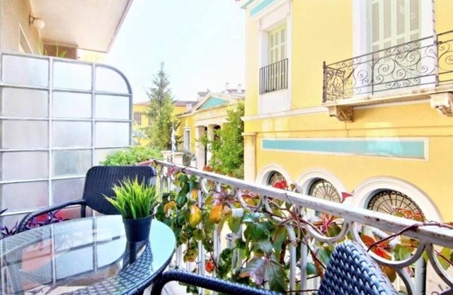 Magnificent apartment in Plaka
