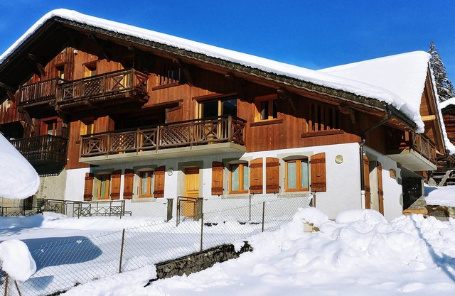 MAGNIFICENT CHALET Les Laouchets - 4 double bedrooms - 3 bathrooms