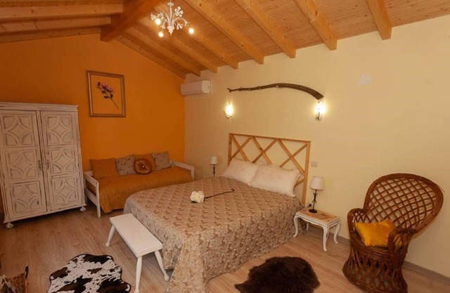 Magnolias Cottage - Suite with terrace and garden view