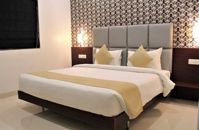 Magnus Square Business Hotel