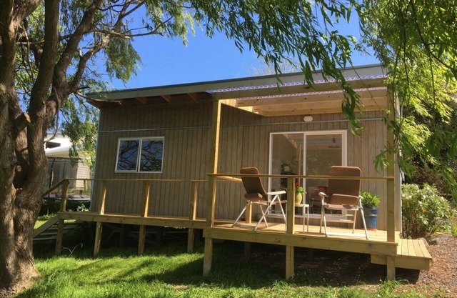 Mahake Blueberry Farm Stay