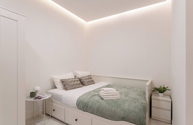 Main Square Deluxe Studio