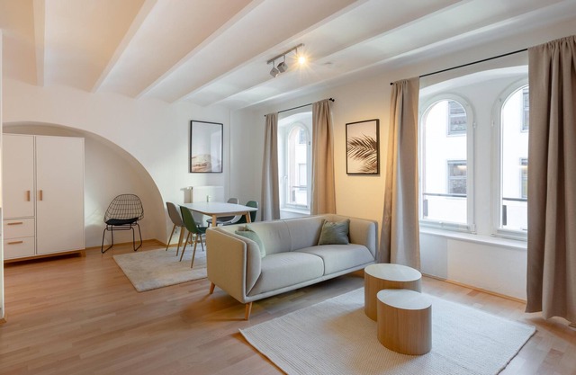 Mainz Romano-Guardini-Platz | Suite (LT)