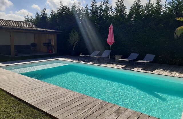Maison Avec Piscine Chauffée Sécurisée à Moins de 10 min des Plages