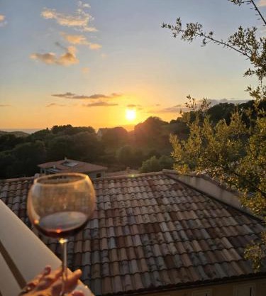 Maison charmante à Propriano avec vue sur la montagne