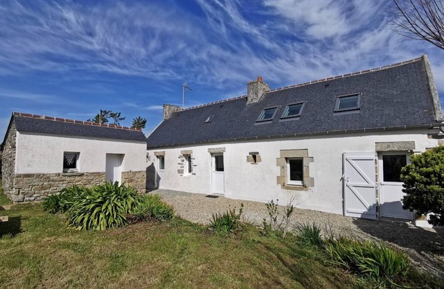 Maison de Pêcheur à Proximité D'un Petit Port et à 2 min de la Plage