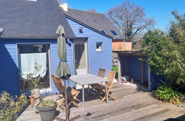 Maison en Bois, à 10 Minutes de la mer et des Chemins de Randonnées