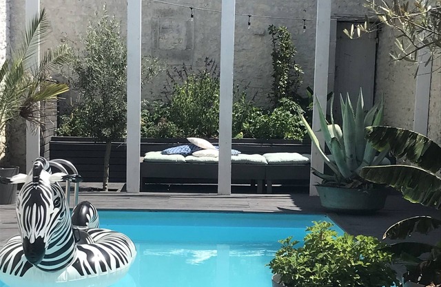 Maison Francois - Stylish Grand Cognac Producer's Mansion With Pool