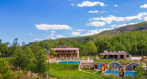 Maison Green Hill Hobbit Villas & Boutique Hotel