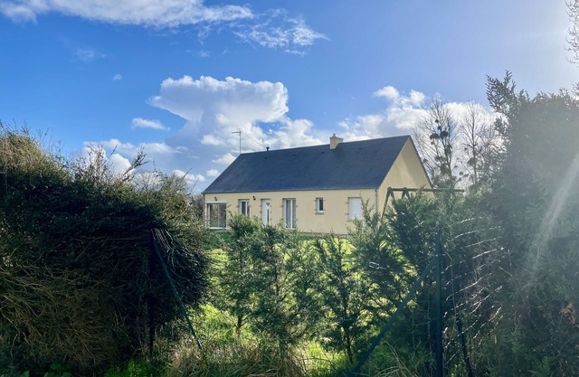 Maison Proche des Plages à Portbail-sur-mer. Accueil vos Animaux et Chevaux