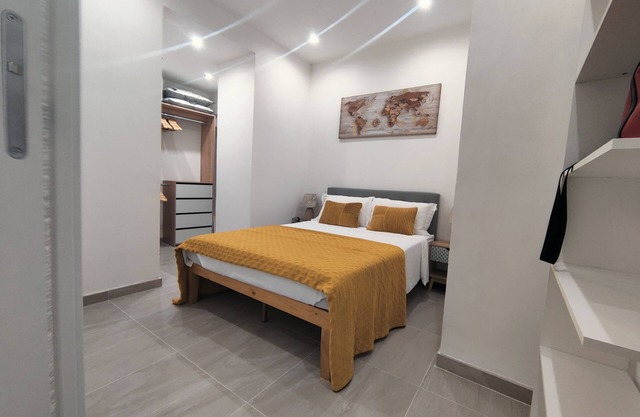 "Maison Viola" Stunning three-room newly renovated apartment 2 steps from Monaco