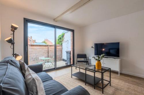 Maisonette 2 chambres avec cour, proche tram