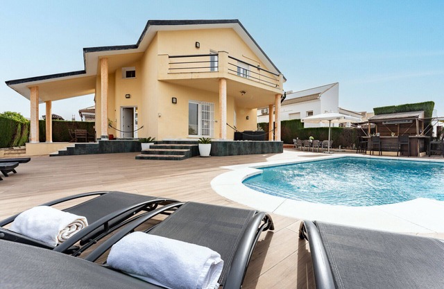 MalagaSuite Villa Fuente de Piedra