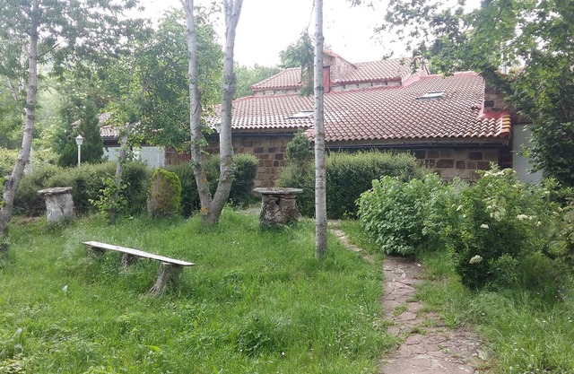 Mandala Garden - Rural House "Los Otoños" - Montaña Palentina