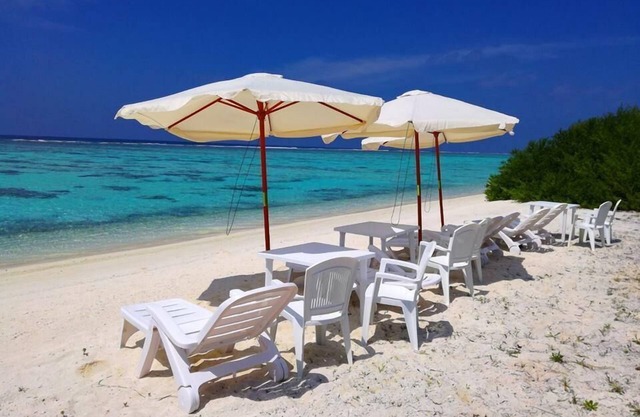 Mandhoo Retreat