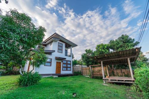 Mango House Studio -Pai